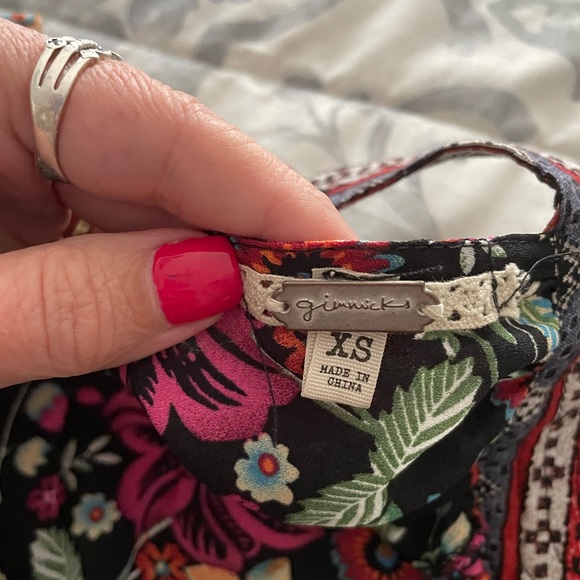 Gimmicks top - Picture 8 of 10